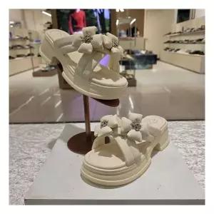 AK수원점 고세 여성 데일리통굽 플라워 슬리퍼 OZS5S042 IVORY 5CM 836459