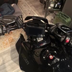 DUCATI DIAVEL 11-15 XDiavel S 1260 CA STRADA AMG CNC 오일 캡 바이크 오토바이 용 브레이크 클러치 유체