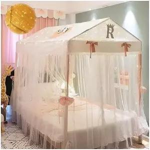 모기를 위한 프린세스 침대 네 개 퀸 모기장 캐노피 동화 같은 몽환적인 침실 장식을 4개의 모서리가 있는