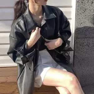 여성 간절기 레더 하프코트 자켓 가을 데이트룩 캐주얼 가죽스타일 아우터