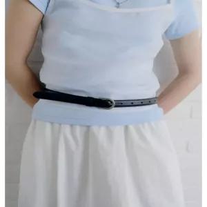 질스튜어트 뉴욕 블랙 단색 가죽 슬림 여성벨트 JABE5F110 BK