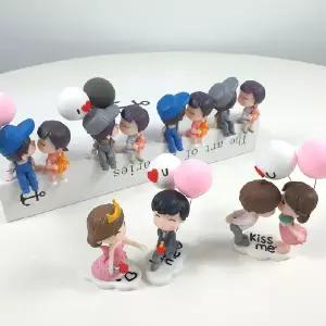 뽀뽀하는 피규어 세트 차량용 일반용 뽀뽀커플 청혼