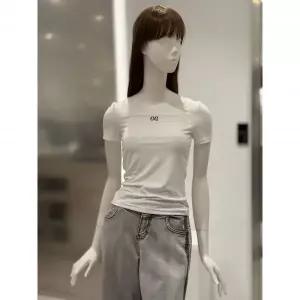 한정수량 (에고이스트)스퀘어넥 포인트 베이직 티셔츠ES2CH064 2812785