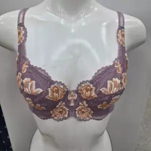 [비비안]케미컬자수 풀컵 레이스 브라 BR6838PUR_SH