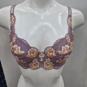 [비비안]케미컬자수 풀컵 레이스 브라 BR6838PUR_SH