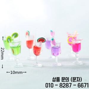 인형의 집 다채로운 과일 칵테일 바 시뮬레이션 창의적인 미니어처 모델 주방 장면 음료 홈 액세서리 4 개