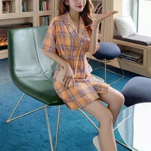 발랄한 더블버튼 체크 원피스