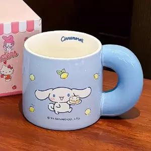 산리오 시나모롤 도넛 손잡이 머그컵 570ml