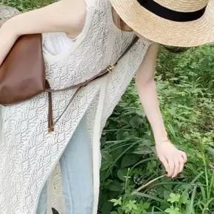 여성 롱 베스트 시스루 민소매 데일리 여성 롱 조끼 여름 슬리브리스 폴리에스터 레이어드 루즈핏 뒷트임