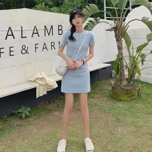 청자켓코디 여자 학생 코디 심플한 데일리 반팔 미니 원피스