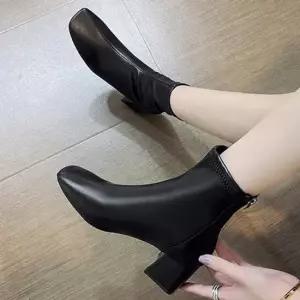 친절한탄씨 부츠 윈터 스타일리쉬 무드있는 웨딩게스트 여자부츠 빈티지 휴가룩 편안한 윈터