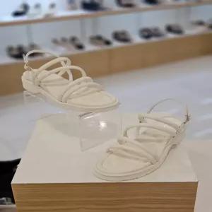 by미소페 여성 누빔 경량 스트랩샌들  3cm 112524004-1