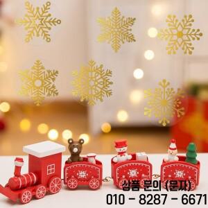500pcs/롤 황금 눈송이 크리스마스 스티커 투명 자체 접착 장식 휴일 DIY 공예 스크랩북 용품