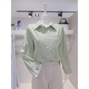 한정수량 더 아이잗 소매 배색 레터링 매력 루즈핏 셔츠 L02 KN9A0B L02 2820486