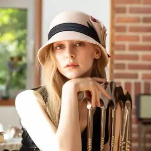 KARIS MONTAPPONE 이리나 Irina 5 벨벳 클로슈햇 모자 2360151