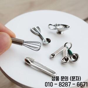 미니 1:12 스케일 인형 집 Eggbeater 소스 컵 BJD 액세서리 장난감에 대한 놀이 주방기구 척