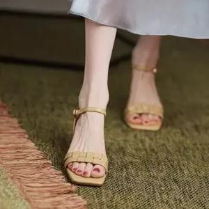 226 하이힐샌들 스트랩샌들 여성샌들 여름 정장 여름샌들 스트랩샌들 여성샌들 웨지샌들