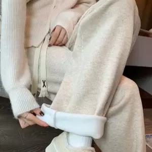 여자겨울바지 하이웨스트 코듀로이 밴딩 팬츠 스웨이드 기모