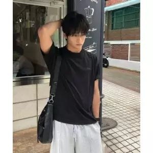 내셔널지오그래픽 세미오버핏 수피마 반팔 티셔츠 BLACK N265UTS909099-1 150301