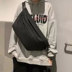 [라일리] Rly 남녀 공용 캐주얼 크로스백 힙색 메신저백 데일리백