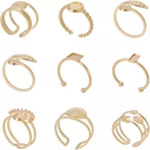 WADORN 9Pcs 9 스타일 18K 금도금 블랭크 링 기본 트레이 조절 가능한 평평한 핑거 구성품 304 스테인리스