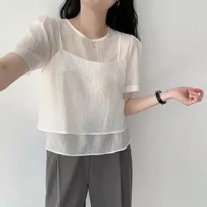 여성 여름 시스루 크롭 뒷단추 퍼프소매 레이어드 나시 + 반팔 블라우스 투피스 세트