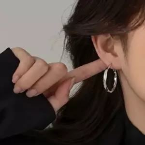 국내제작 볼륨 라운드 링귀걸이 실버 데일리 후프 귀걸이 볼륨링귀걸이 라운드링귀걸이