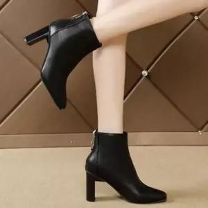 [라일리] Rly 여성 사각코 캐주얼 앵클부츠 8cm 앵글 정장