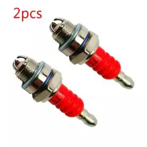 가솔린 전기 톱 브러시 커터 용 2PCS 3면 폴 점화 플러그 L7TJC 정원 기계 잔디 깎는 기계 도구 액세서리