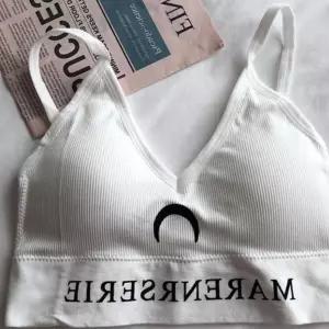 운동 브래지어 숏탑 나시 뽕 내장 브라캡 스포츠 속옷 기타보정속옷 EEA88