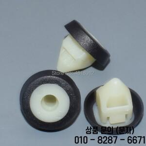 World 100pcs 플라스틱 클립 블랙 고무 링 VW:N10621301