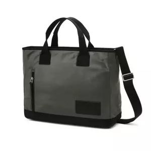 질스튜어트 액세서리 남성 26SS [POLAR] 가죽패치 음각로고 카키 나일론 토트백 JUBA6E551K2