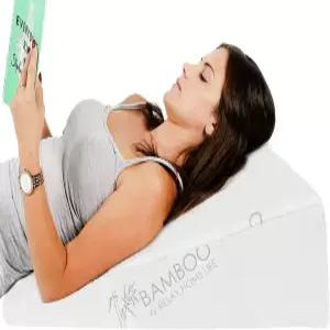위식도 역류 또는 수면용 7.5인치 침대 쐐기 베개 1.5인치 메모리폼 상판과 스테이쿨 커버 포함 경사형