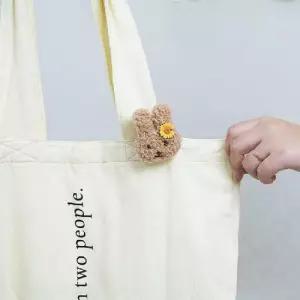 토끼인형뱃지 털실브로치 브롯지 귀여운 라이트브라운