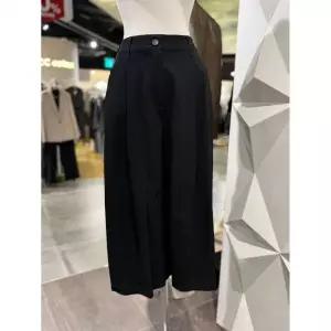 한정수량 온앤온 뒷밴딩 7부 핀턱 팬츠 NJW6SL239 2822531