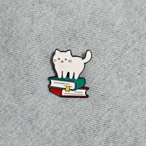 CQY606 책 위 냥이 고양이 뱃지 배지