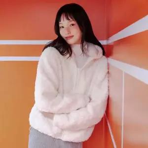 [롯데백화점]랩 레이스 플라워 뽀글이 후드집업(AR4WZA61)