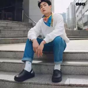 크록스 인모션 클로그 남자 여성슬리퍼 샌들 209964-001