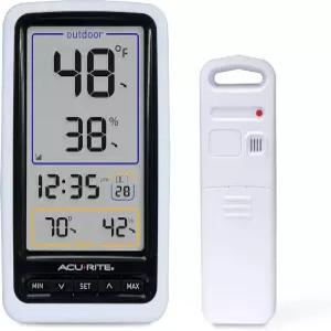 AcuRite 01136M 실내/실외 온도 및 습도가 있는 무선 온도계