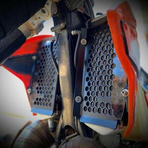 KTM EXC TPI 2T/4T 모델 2020 바이크 오토바이 라디에이터 가드 보호 그릴 커버 오일 쿨러