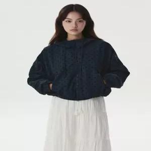 후아유 Hooded Crop Windbreaker WHJJG4822F