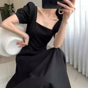 여자 여름 데이트 룩 소개팅 퍼프 반팔 블랙 원피스