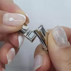 [셀러허브]매듭없는 운동화 신발끈 자석클립 실버 신발끈클립 운동화끈클립 (S15320009)