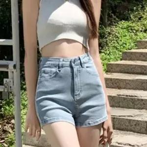 하이웨스트 슬림핏 여성 청반바지 데일리 데님 핫팬츠 (10907561A)