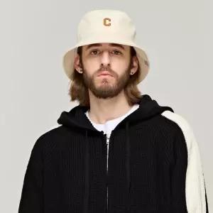카고브로스 CB LOGO ROUND BUCKET HAT (IVORY) - black