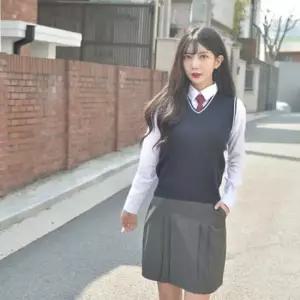 교복몰 라인이 예뻐보이는 그레이 주름치마 교복 치마
