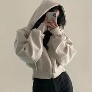 후드집업 데일리룩 세미 루즈핏 여성 크롭 오버핏