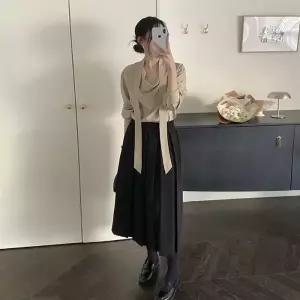 [코코블랑] 호브 플리츠 롱 스커트(뒷밴딩)