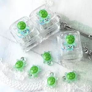 싼비즈 [6423-32]아크릴부착형 키캡파츠 미니행운거북이 금부기 9.5x13.3mm ,10개