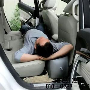 차량용 에어매트리스 뒷좌석 액세서리 좁은 공간 채움 패드 장거리 자동차 캠핑 필수품